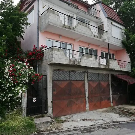 Trakia Pensionat 2*