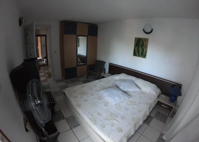 Guest house Trakia 2*